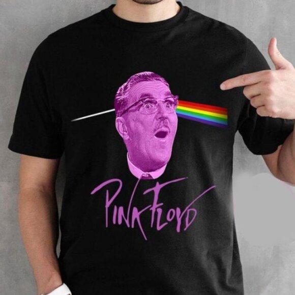 Pink Floyd The Barber T-Shirt Pink Floyd Band Tee Rock Music Fan Gift 129 - Picture 1 of 5